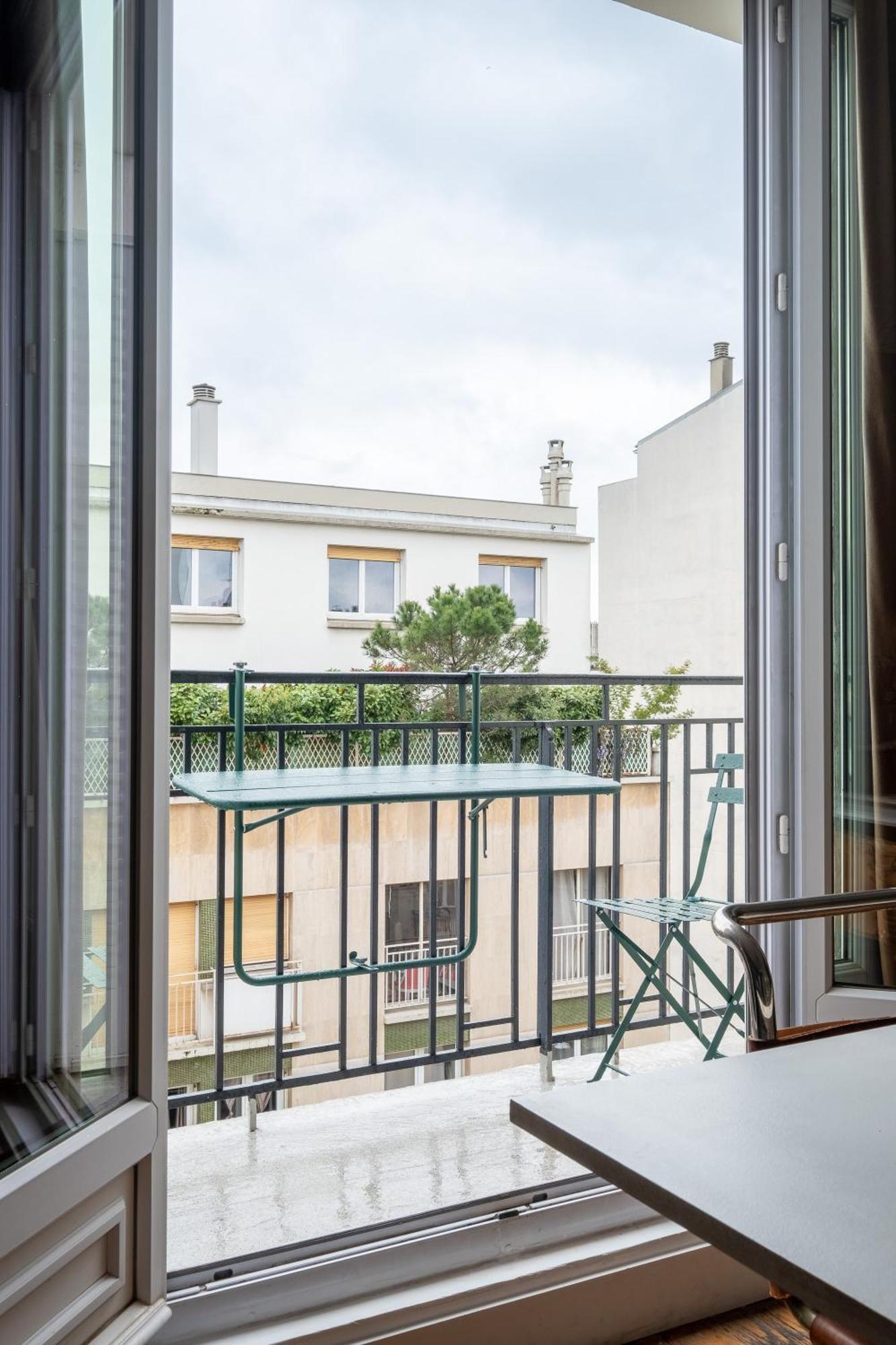Veeve - Montmartre Majestique